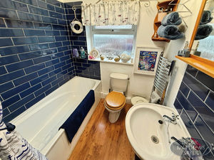 Photo 1- click for photo gallery